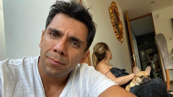 Cuando el papá se tiene que disfrazar: Juan Pablo Queraltó remeció redes sociales con tierna foto familiar