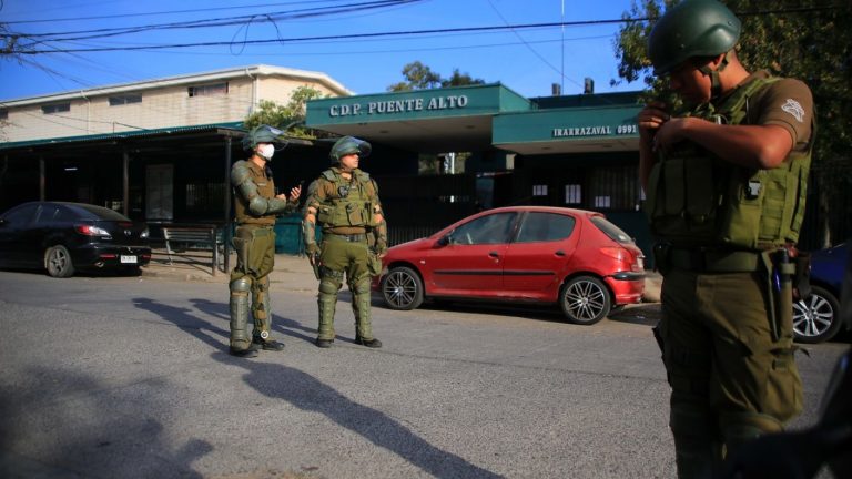 Tres internos dieron positivo por COVID-19 en Centro de Detención de Puente Alto