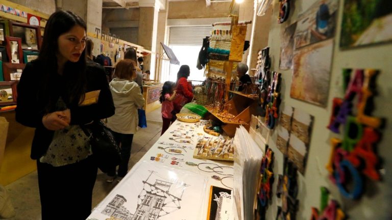 Emprendedores se reinventan en medio de la crisis por COVID-19: ¿Cómo podemos ayudarlos?