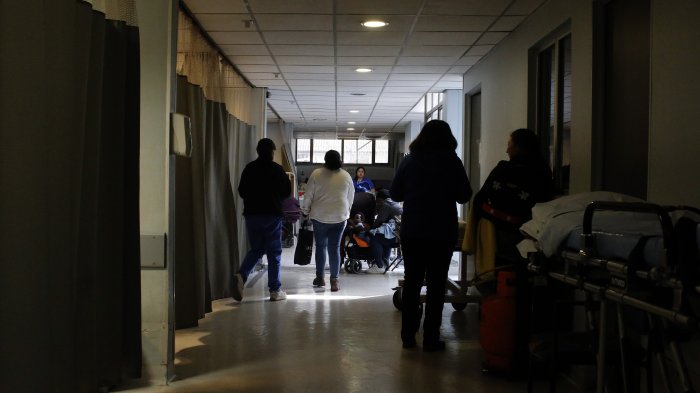 Ministro Jaime Mañalich confirmó inundación en Hospital Félix Bulnes