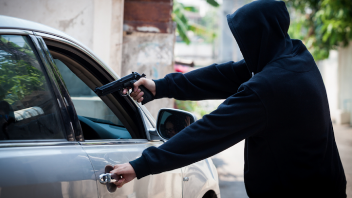 Portonazos, robos y asaltos en plena pandemia: Crecen denuncias por aumento de delincuencia