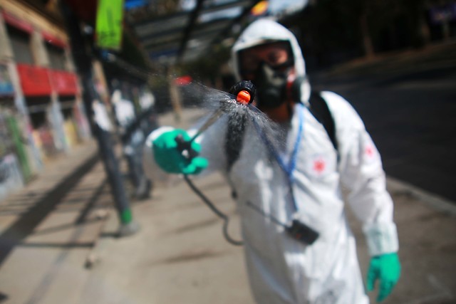 La batalla de Santiago, la comuna con un dramático y explosivo aumento de casos COVID-19