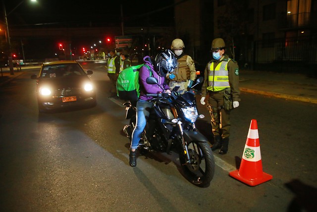 Amplían horario de despacho a domicilio de comida y medicamentos: Ahora se puede hasta las 00:00