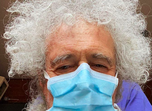 Brian May fue hospitalizado tras romper 