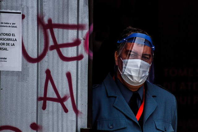 Gobierno disminuye a 4 días el máximo de licencia para casos sospechosos de COVID-19