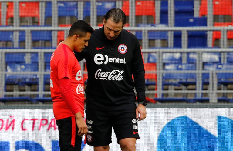 Juan Antonio Pizzi aconseja a Alexis: 