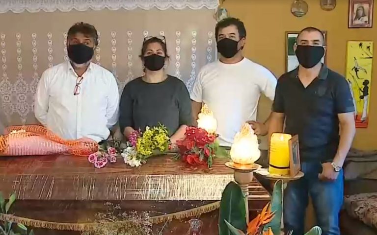 Familiares denuncian que no les informaron que su madre murió con COVID-19 y todos estuvieron en contacto con ella