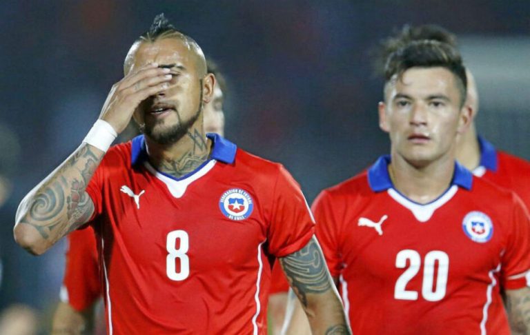 El King vs. El Príncipe: Todos quieren opinar en el debate sobre quién es el mejor volante de la Roja