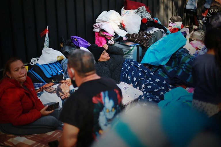 SJM habilita dormitorio temporal para venezolanos: 