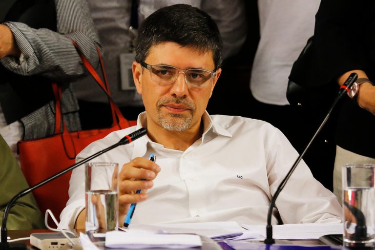 Marcelo Díaz tras datos erróneos entregados por Argentina sobre el COVID-19: 