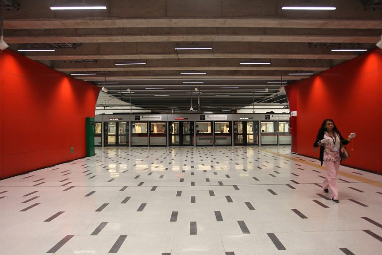 De Renca a Vitacura: Metro abre licitación para la construcción de la Línea 7