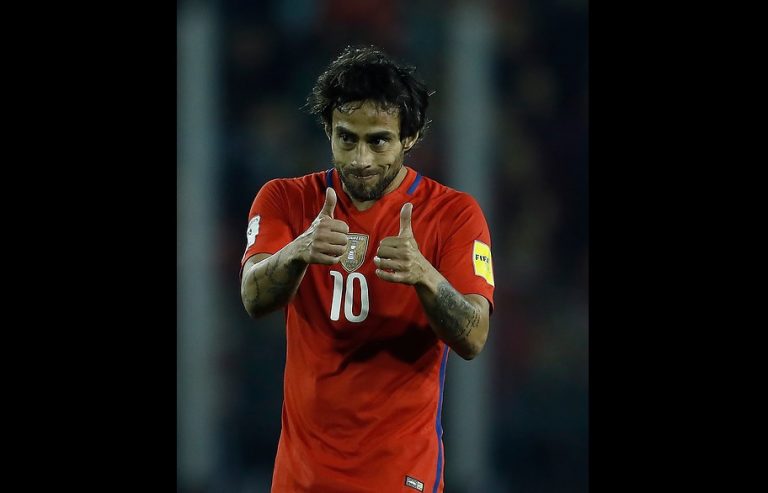 Rueda lo tiene en la mira: Mago Valdivia estaría en futura convocatoria de la Roja