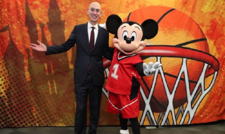 Plan retorno de la NBA incluye idea de jugar los playoffs en bunker de Disney en Orlando