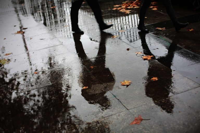 ¡Con mucho frío! Confirman la opción de chubascos para el centro-norte del país