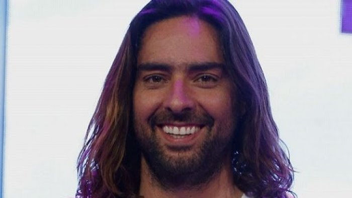 ¡Ideal para ejercitarse en la cuarentena! Cristián Riquelme compartió su curiosa rutina deportiva