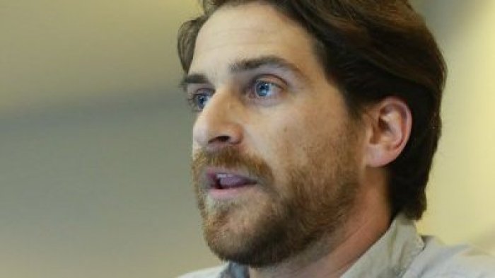 Gonzalo Winter aseguró que muerte por Coronavirus en Hospital San José sucedió por falta de ventiladores