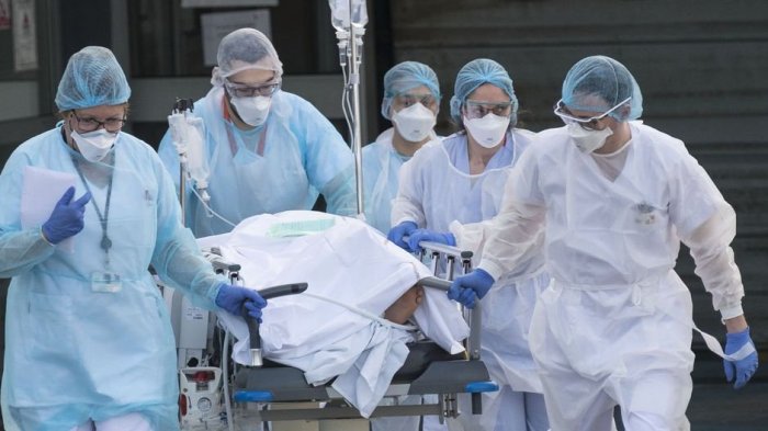 ¡Camas UCI están ocupadas casi en un 100%! Doctores se refirieron al colapso de sistema público y privado