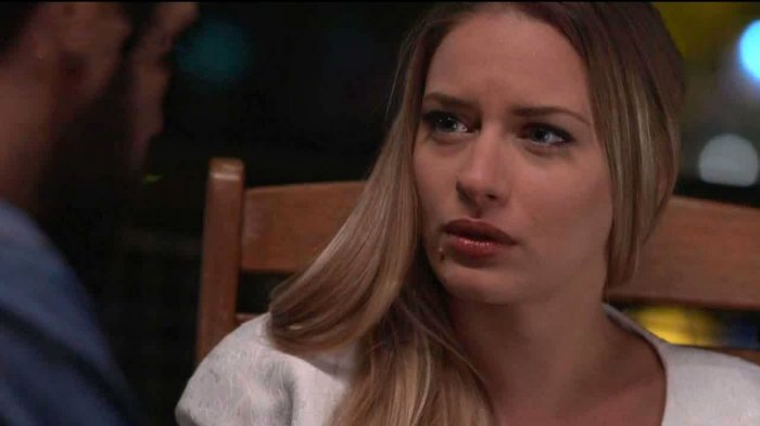 Mujer Desconocida | Capítulo 19