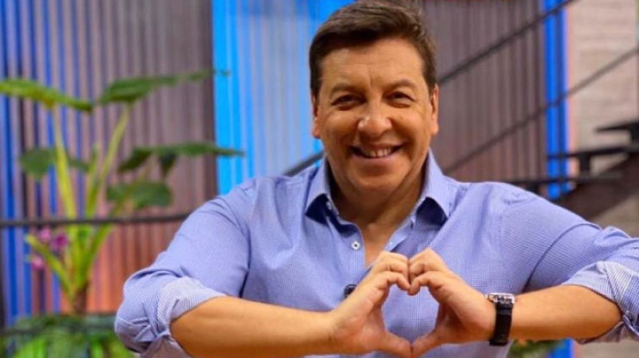 Julio César Rodríguez la rompió y se llenó de elogios con foto del recuerdo de sus hijos