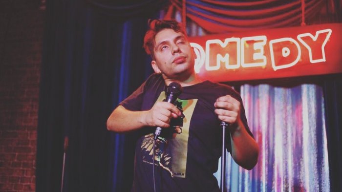 Fabrizio Copano está viviendo del Stand Up online en EE.UU.: 