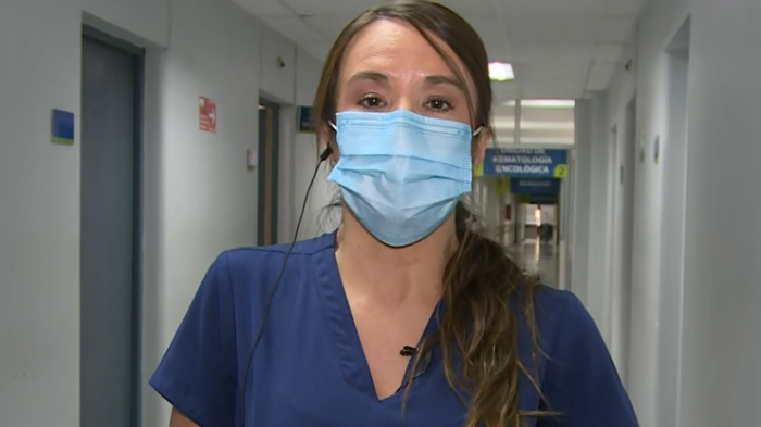 Enfermera del Hospital Clínico de la U. de Chile advierte: “Los jóvenes no son inmortales”