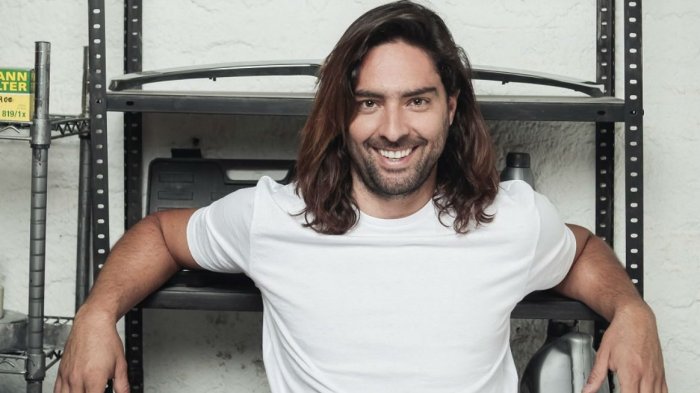 Cristián Riquelme remeció Instagram: “Foto para recordarme que debo vestirme este domingo”