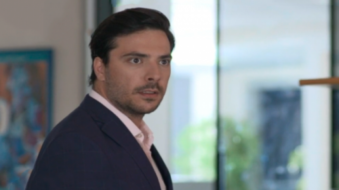 Mujer Desconocida | Capítulo 13