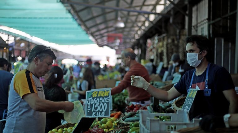La Vega pide reevaluar restricción de ingreso a consumidores particulares: 