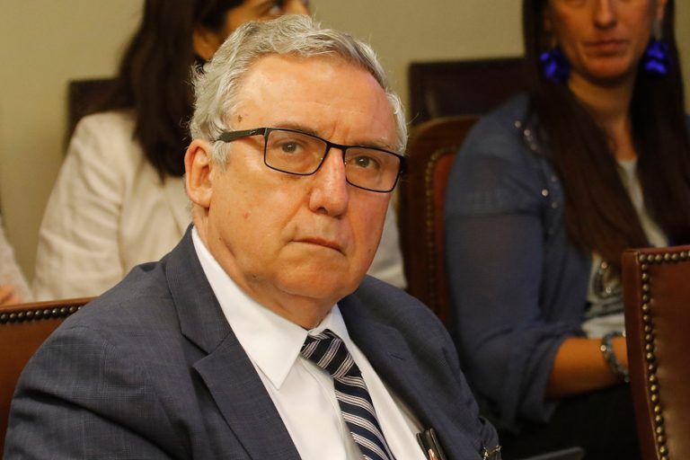 Rector Vivaldi por crisis sanitaria: 