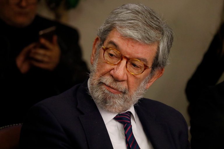 Diputado Schilling por aprobación de límite de reelección: 