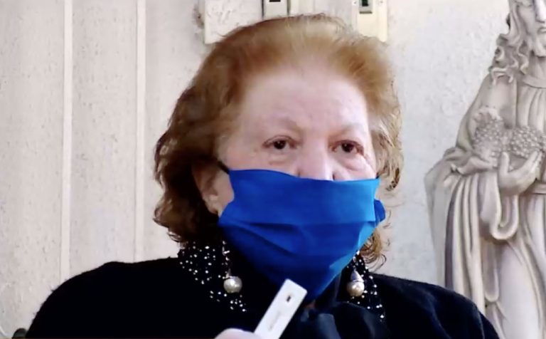 Una historia de amor de 35 años: Yolanda Sultana pierde a su pareja por posible COVID-19