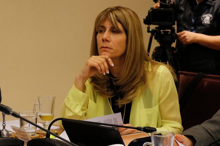 Rincón cuestiona regulación a AFP: “Si hubiera dejado mis platas en el fondo por defecto, tendría menos 7% de ahorro”