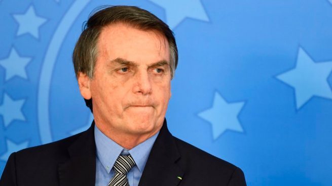 Bolsonaro imita a Trump: Amenaza con salir de la OMS y la acusa de un 