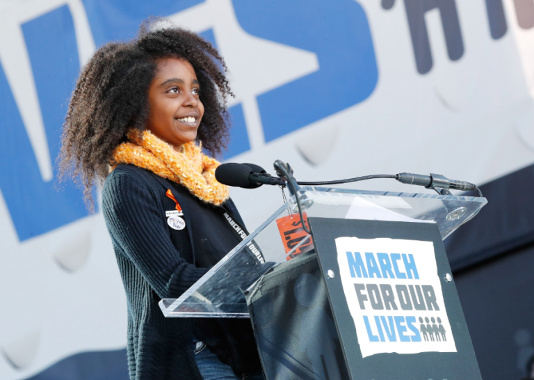 Naomi Wadler, la adolescente afroamericana que lucha contra el racismo y la venta de armas en EE.UU.