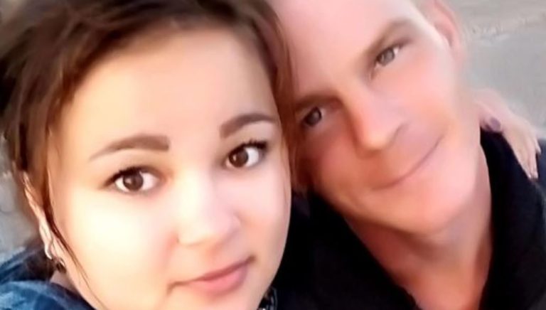 Pareja salió de fiesta por 4 días y dejó a sus mellizos de 4 meses encerrados: Uno murió