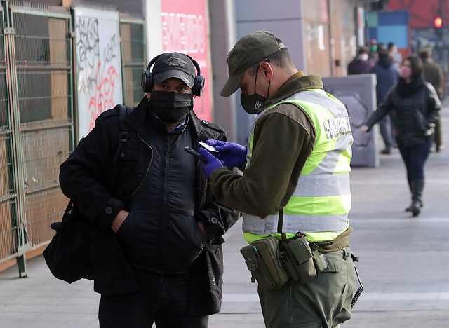 Fijan primera condena de cárcel efectiva para hombre que infringió cuarentena e intentó fugarse de control