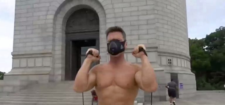 Podrías sufrir el mal de altura: El peligro de hacer deportes con la mascarilla puesta