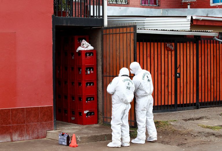 Con arresto domiciliario nocturno quedó mujer que repelió a balazos asalto en Quillota: Uno de los delincuentes murió