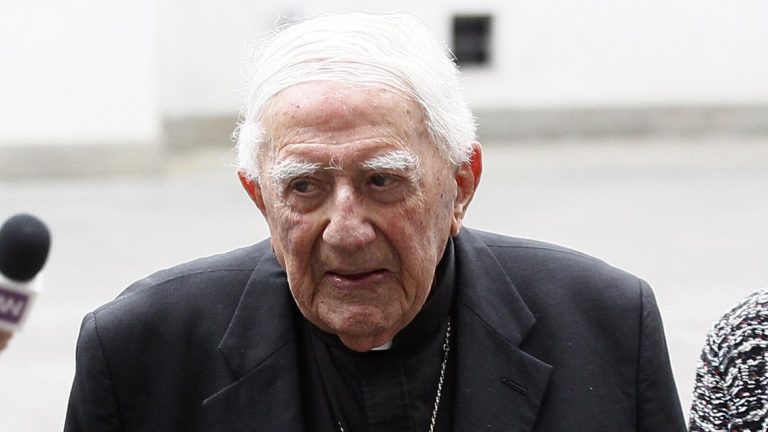 A los 104 años murió el ex arzobispo Bernardino Piñera