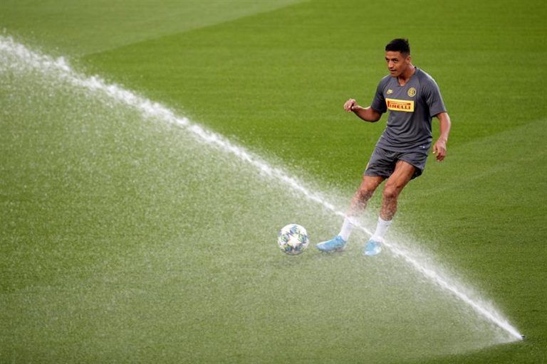 Alexis elige los tres mejores goles de su carrera antes de enfrentar a la Sampdoria