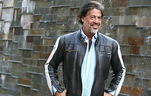 Miguelo se reinventa en cuarentena y ahora vende tortas a domicilio: 