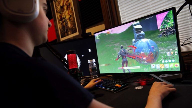 Fortnite habría quitado los vehículos policiales de su nueva temporada