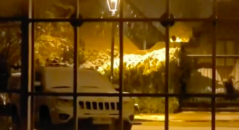 Sectores precordilleranos de la RM registraron caída de nieve durante la madrugada