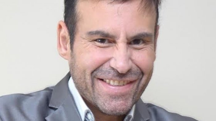 No mostró casi nada:  Así es la misteriosa casa de Paulo Iglesias en Las Condes