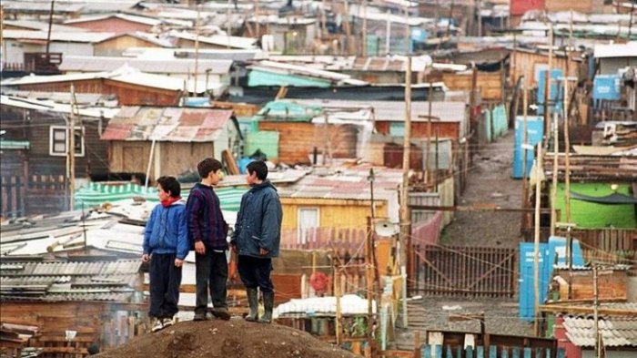 ¿Se debería aplicar impuesto a los más ricos  para ayudar a familias vulnerables afectadas por la pandemia?