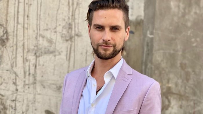 “Siempre de la mano”: Jean Philippe Cretton compartió emotiva foto junto a su hija en redes