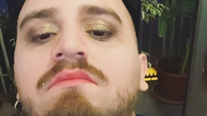 ¿Cuáles son los tópicos de la comedia Gay? Fernando Castillo lo explicó en CHV en Casa