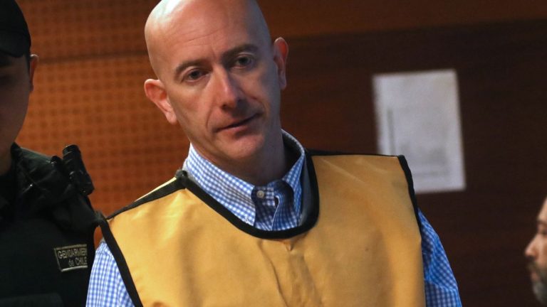 Escritas a mano y sin tildes: Las tres cartas en que Rafael Garay contó que recibió burlas en la cárcel