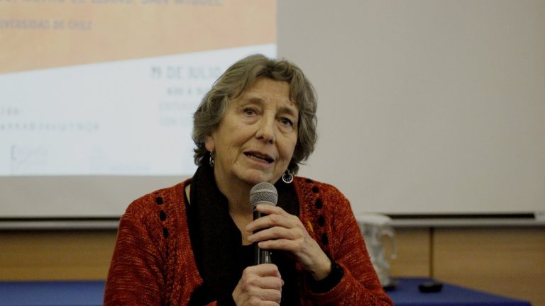 Ex ministra Barría al gobierno: 