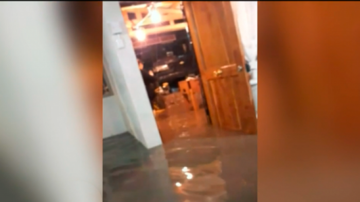 Casas de Cerrillos quedaron completamente inundadas por intensas lluvias durante la noche